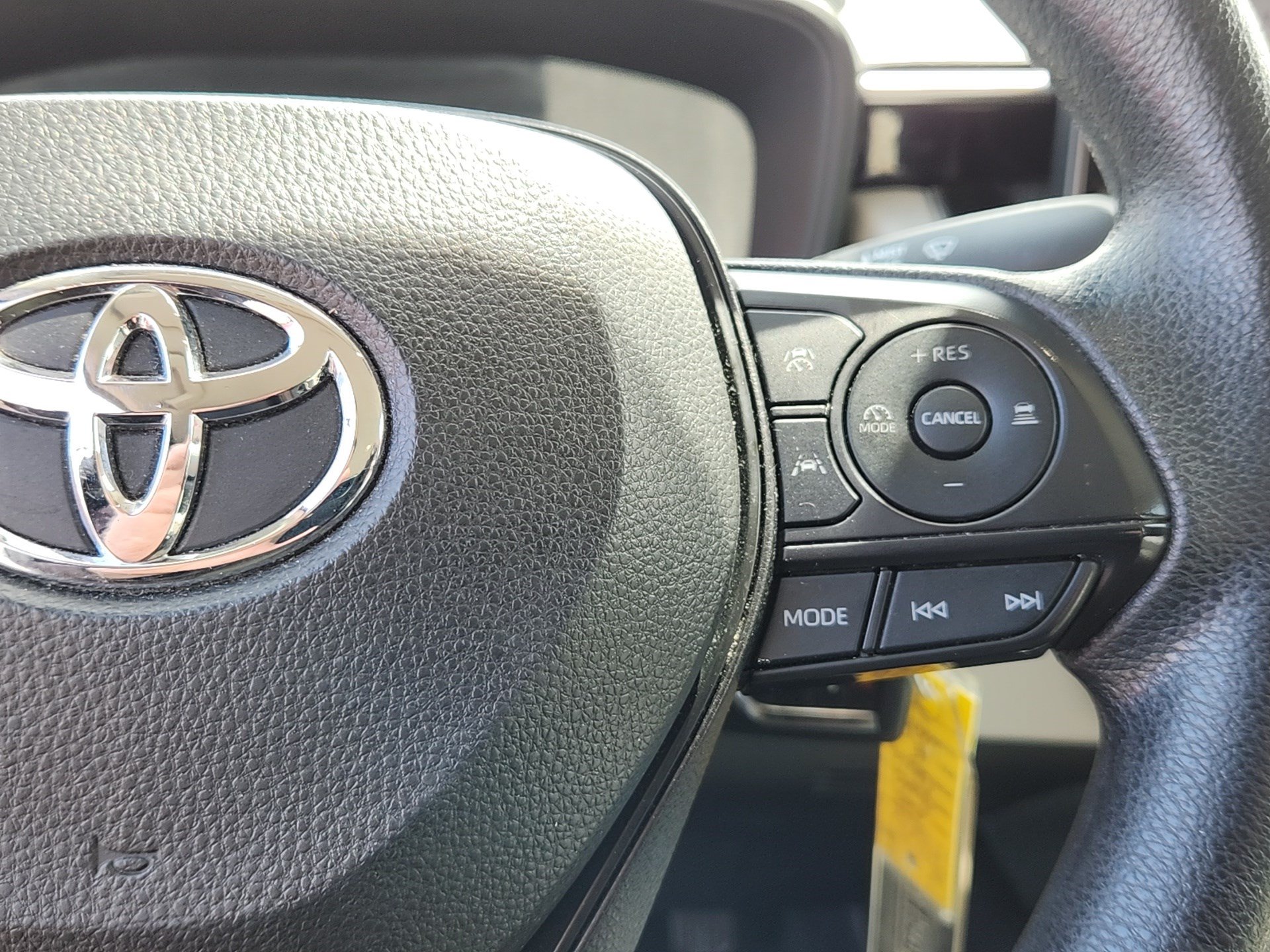 Certified 2023 Toyota Corolla LE FWD image 17