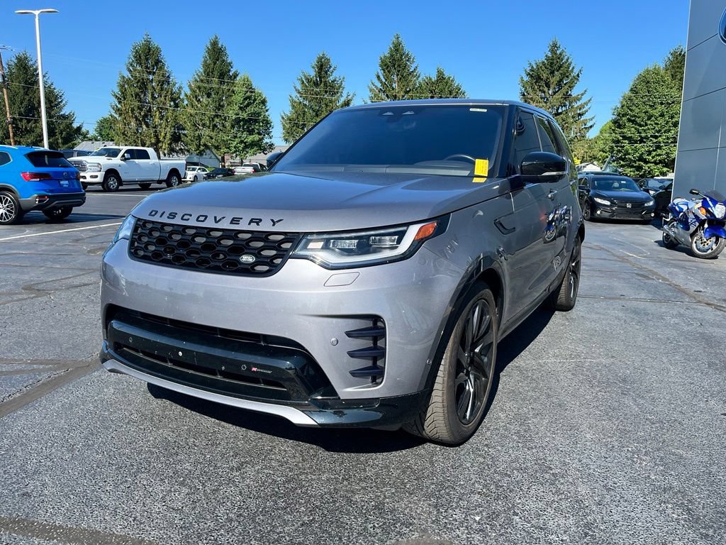 Used 2023 Land Rover Discovery S R-Dynamic AWD/4WD image 2