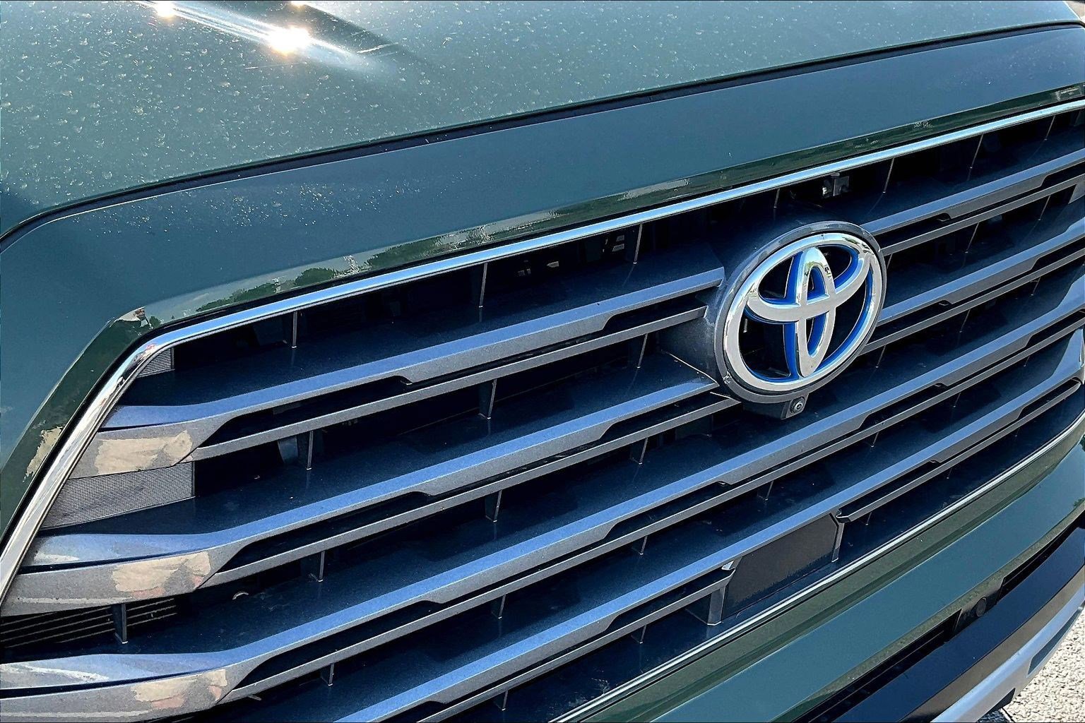 Used 2023 Toyota Sequoia Limited AWD/4WD image 33