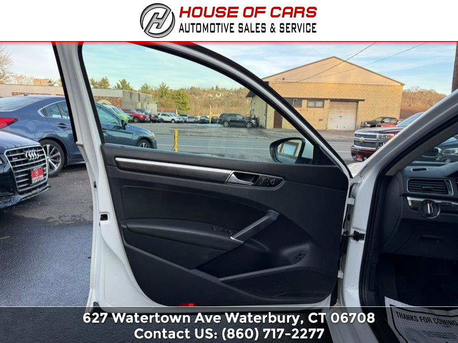 Used 2017 Volkswagen Passat 1.8T SE image 25