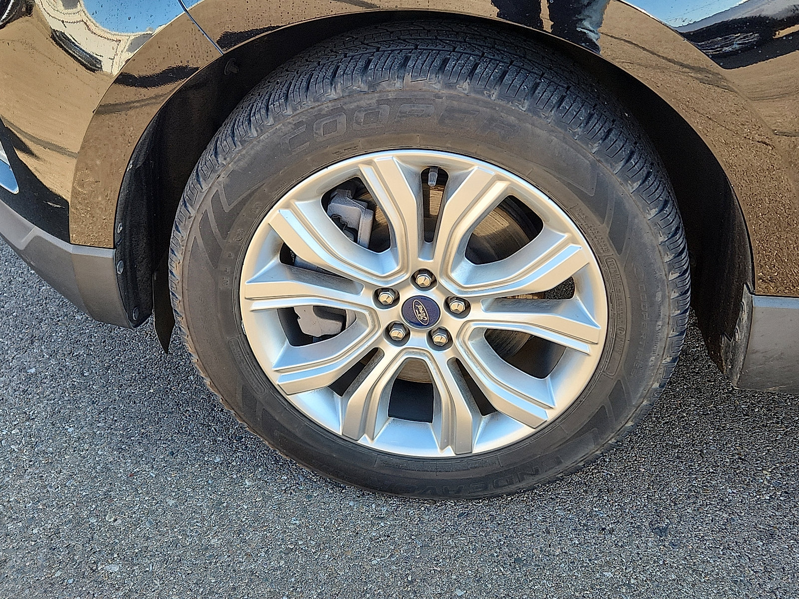 Used 2022 Ford Edge Titanium image 7