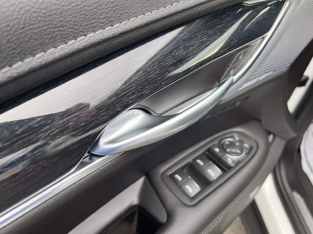 Used 2023 Cadillac XT5 Premium Luxury AWD/4WD image 11