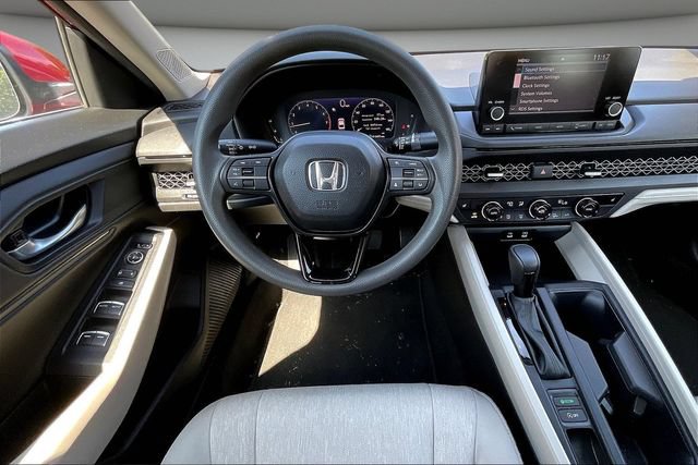 Used 2024 Honda Accord EX image 10