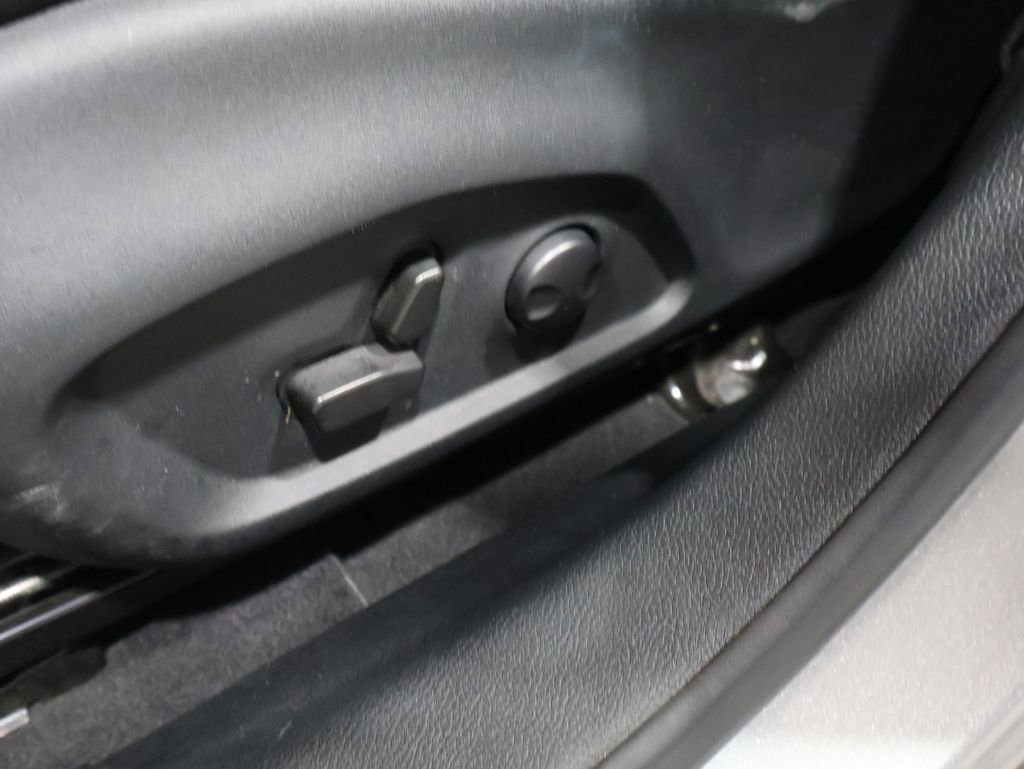 Used 2022 Jeep Compass Limited image 12