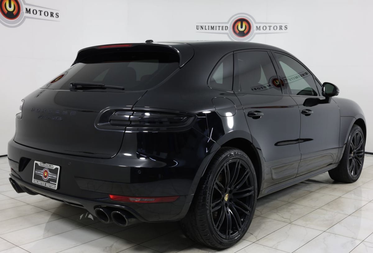 Used 2017 Porsche Macan GTS AWD/4WD image 3