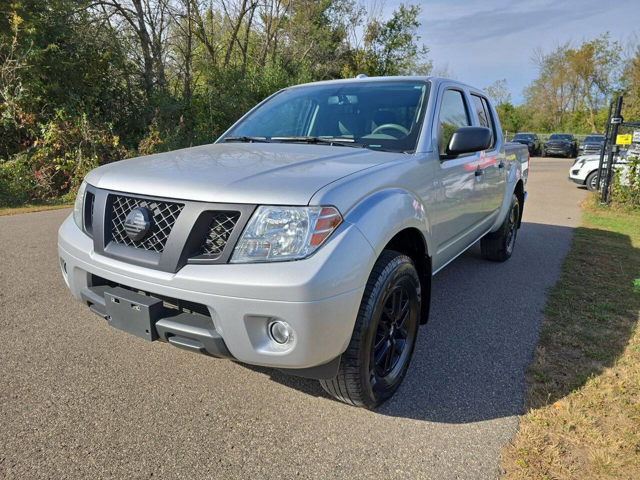 Used 2016 Nissan Frontier SV w/ SV Value Truck Package image 2