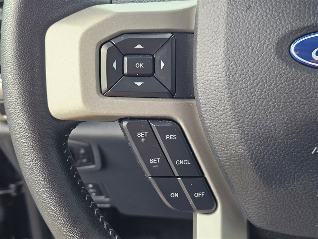 Used 2022 Ford F250 Lariat w/ Black Appearance Package image 28