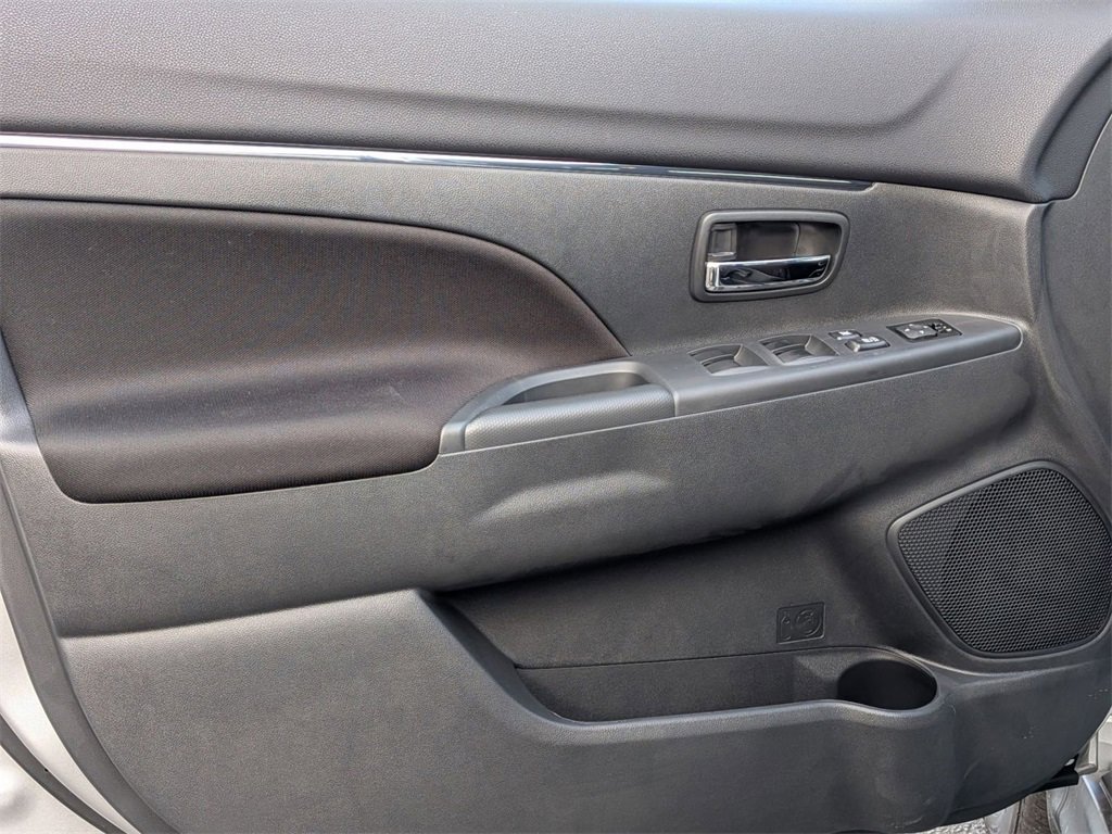 New 2025 Mitsubishi Outlander Sport ES image 14