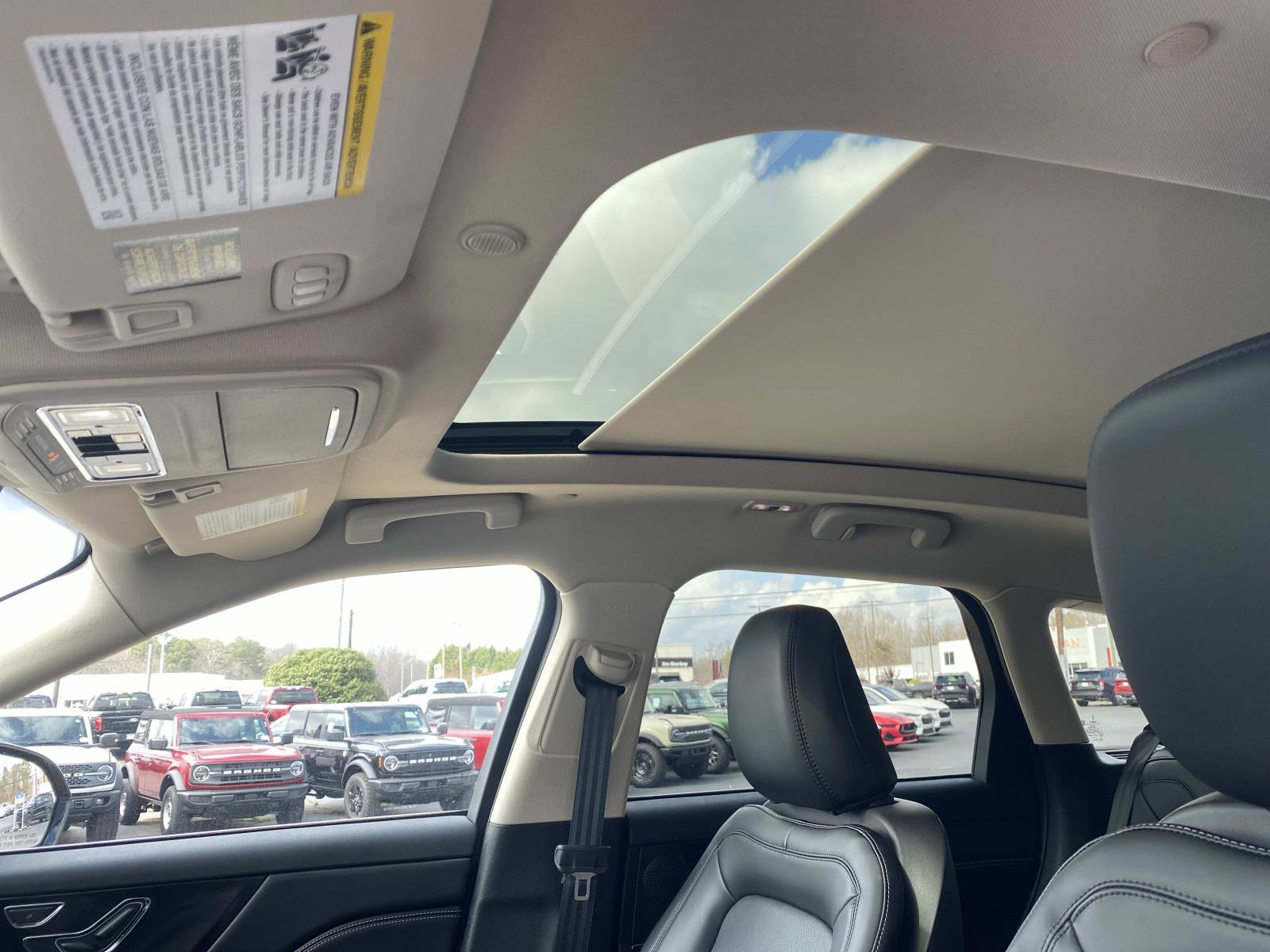 Used 2024 Lincoln Corsair Grand Touring w/ Equipment Group 301A image 19