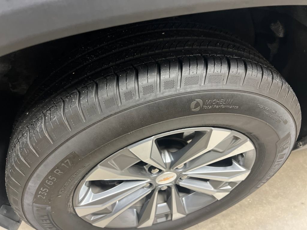 Certified 2025 Chevrolet Equinox LT AWD/4WD image 7
