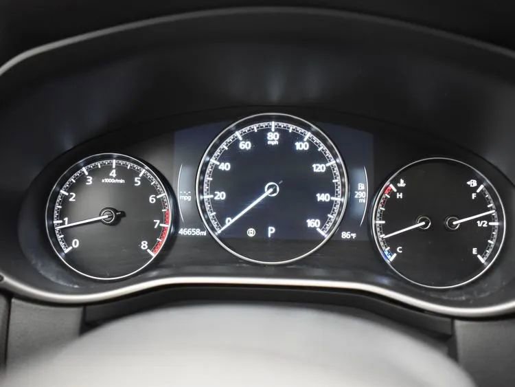 Used 2025 MAZDA CX-50 AWD 2.5 S w/ Premium Package image 28