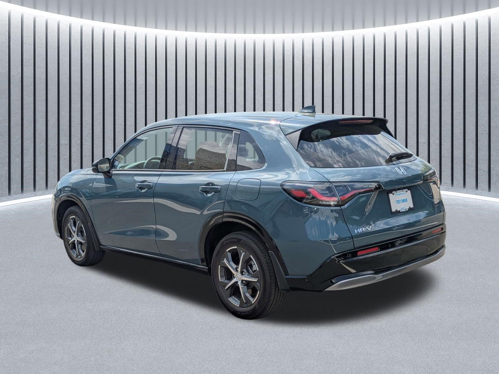 Certified 2024 Honda HR-V EX-L image 8