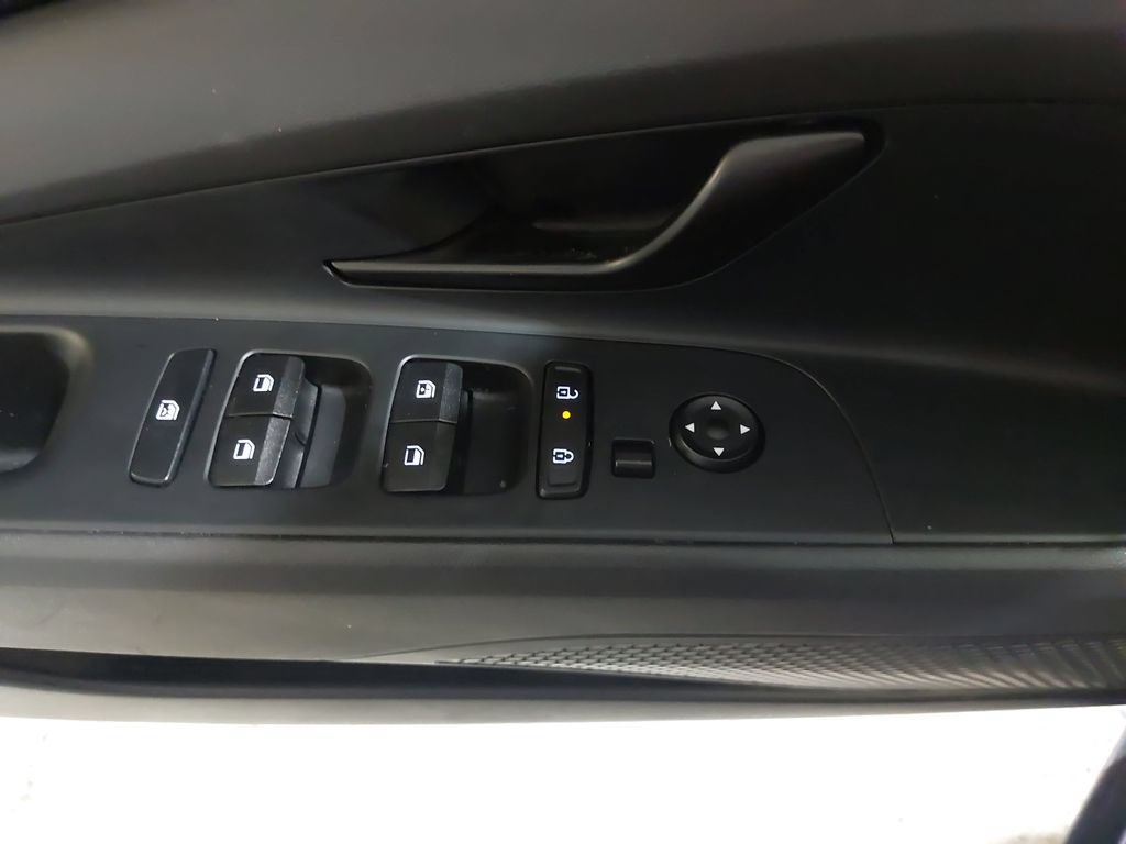 Certified 2024 Hyundai Elantra N Line FWD image 29