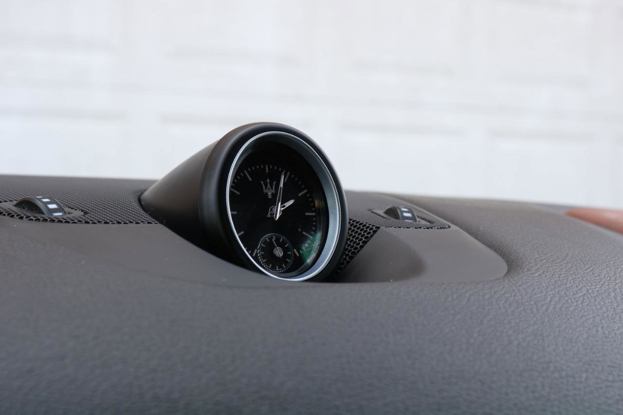 Used 2020 Maserati Levante image 34