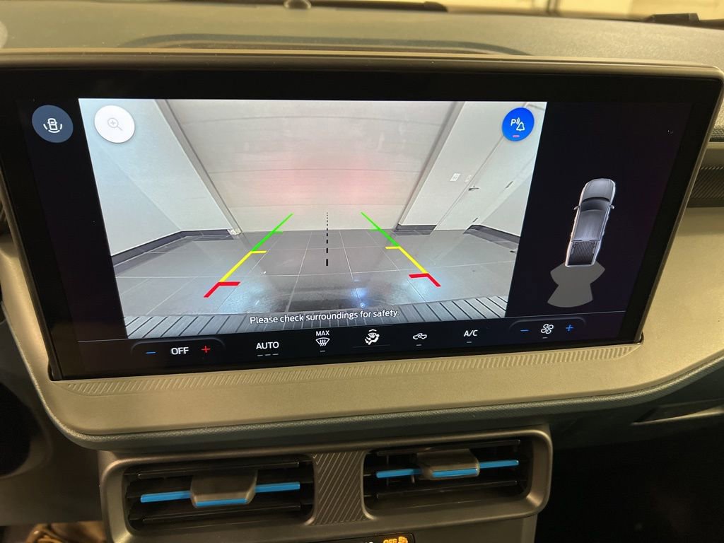 New 2026 Ford Maverick Lobo image 12