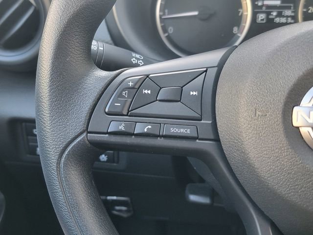 Used 2024 Nissan Kicks S image 32