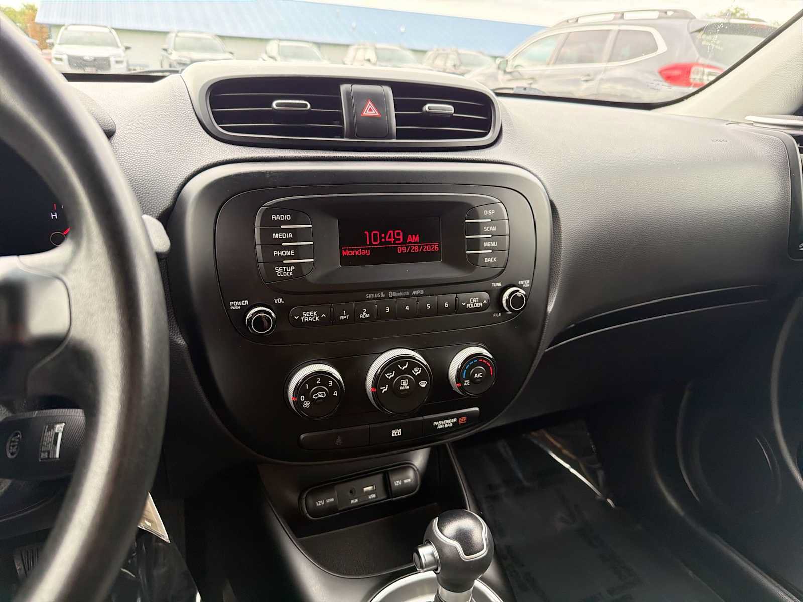 Used 2015 Kia Soul + FWD image 22