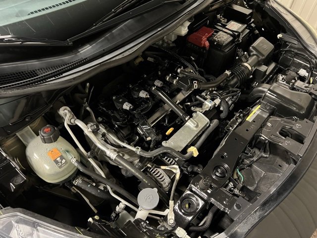 Used 2021 Nissan Versa SV image 35