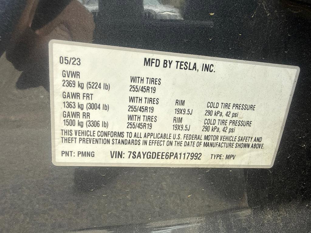 Used 2023 Tesla Model Y Long Range AWD/4WD image 16