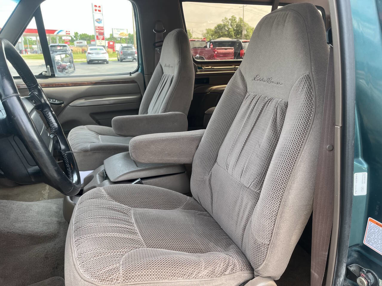 Used 1996 Ford Bronco AWD/4WD image 15