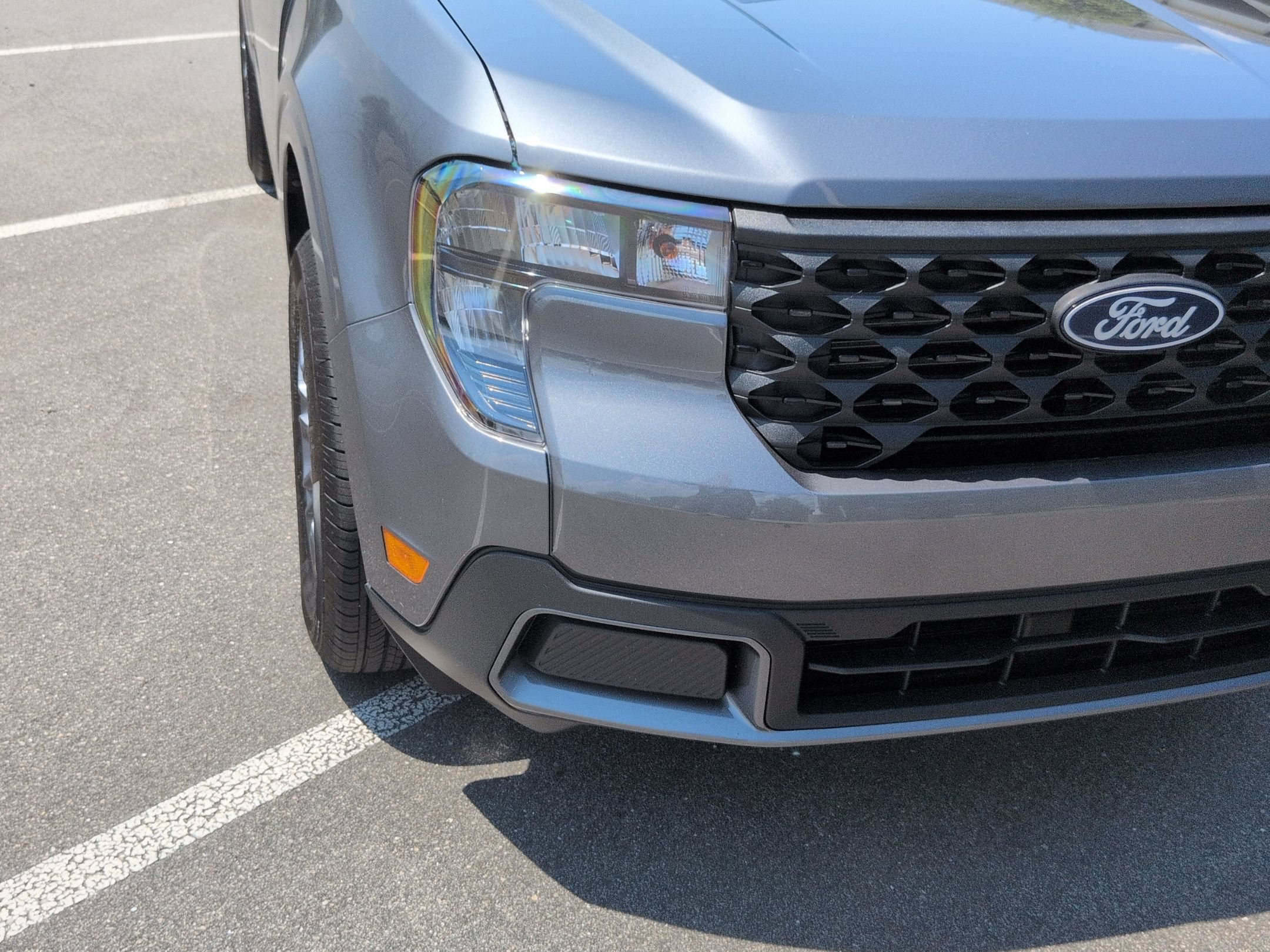 New 2026 Ford Maverick XLT w/ XLT Luxury Package FWD image 10