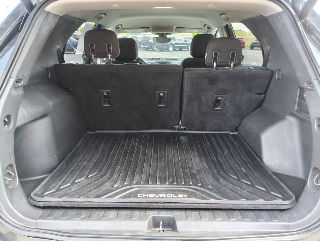 Used 2019 Chevrolet Equinox LT w/ Driver Convenience Package FWD image 8