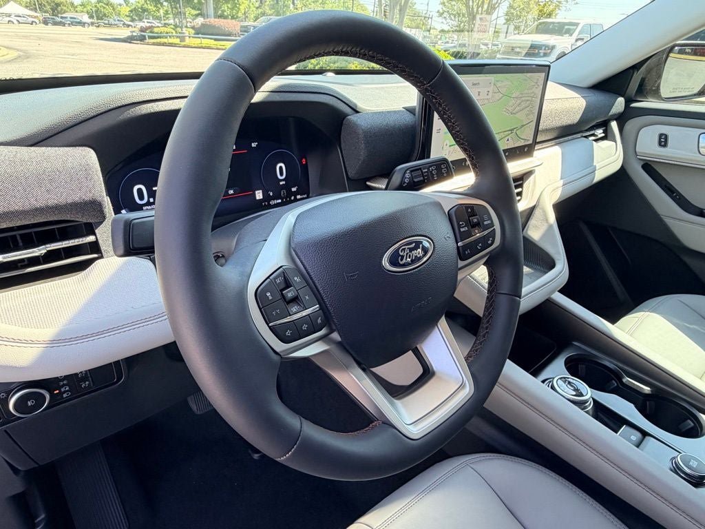 New 2026 Ford Explorer Active RWD image 20
