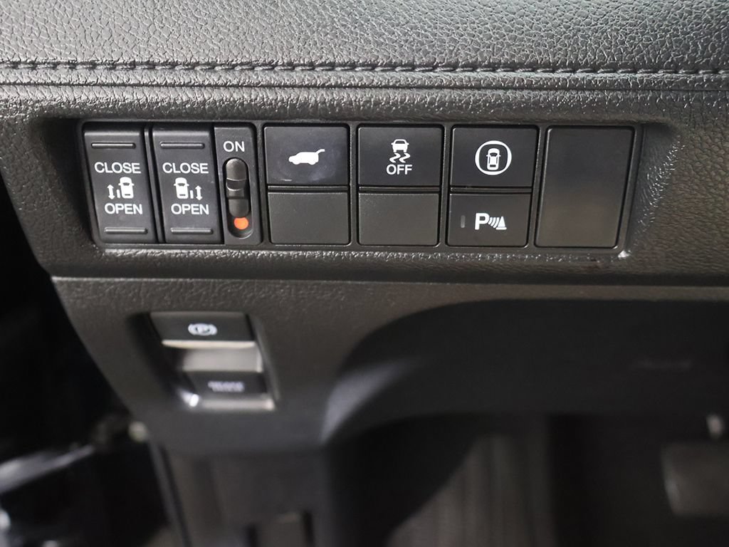 Used 2023 Honda Odyssey Touring image 41