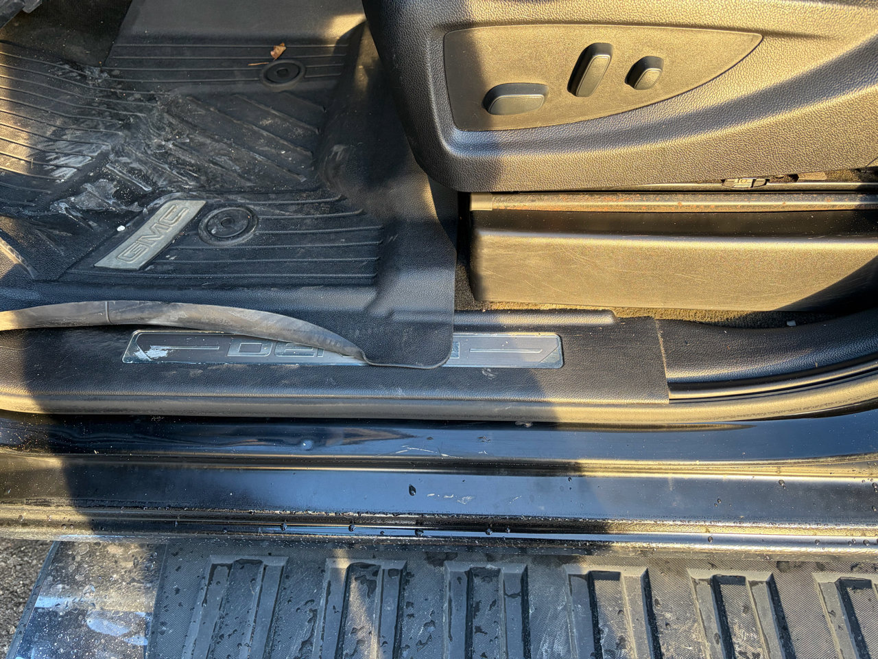 Used 2018 GMC Sierra 2500 Denali image 19