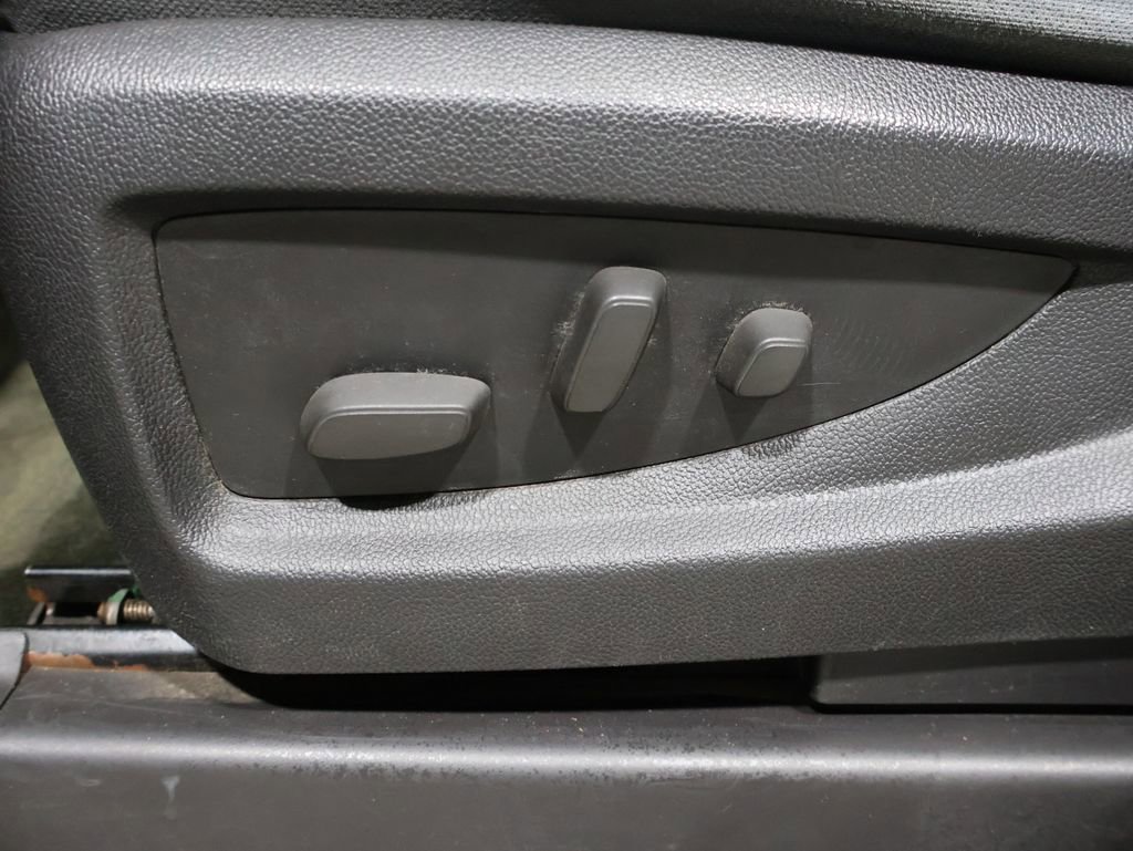 Used 2014 GMC Sierra 1500 SLE image 11