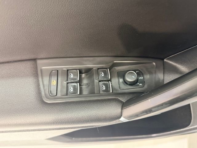 Used 2020 Volkswagen Tiguan S AWD/4WD image 27