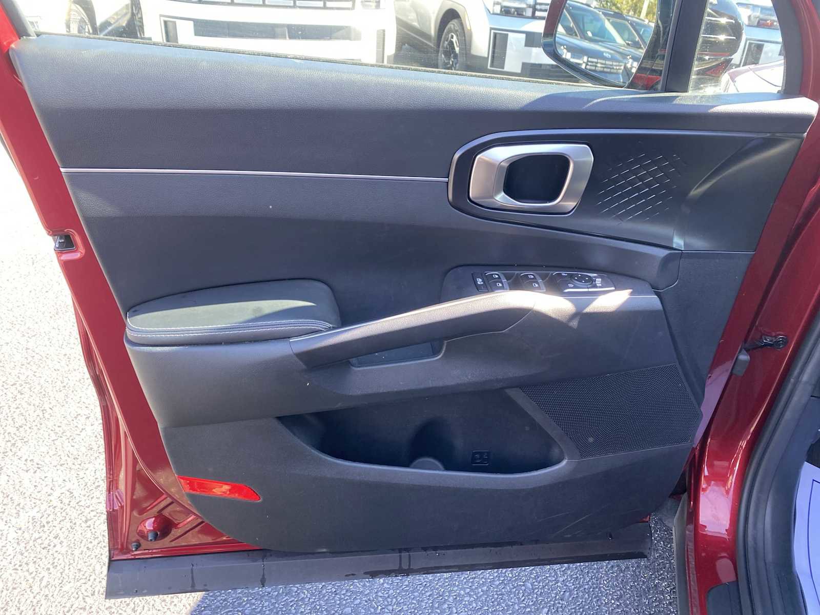 Used 2022 Kia Sorento S FWD image 26