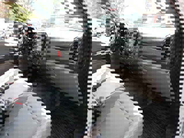 Used 2019 Ford F550 2WD Regular Cab Super Duty w/ XL Value Package image 13