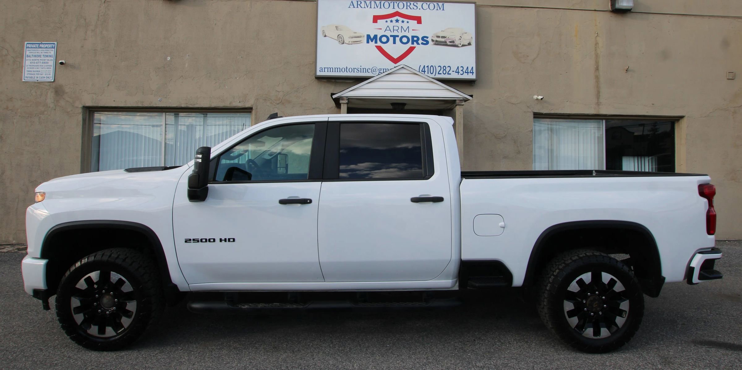 Used 2020 Chevrolet Silverado 2500 Custom w/ Custom Value Package image 5