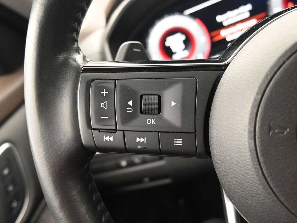 Used 2022 Nissan Rogue Platinum w/ Head-Up Display Package image 28