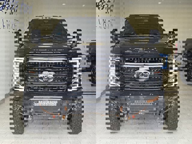 Used 2020 Ford F250 Lariat w/ Tremor Off-Road Package image 2