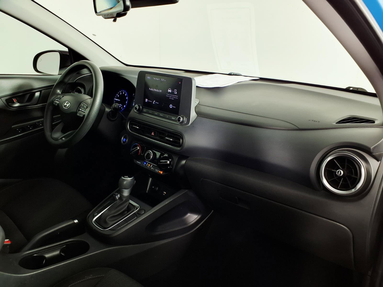 Used 2022 Hyundai Kona SEL FWD image 9