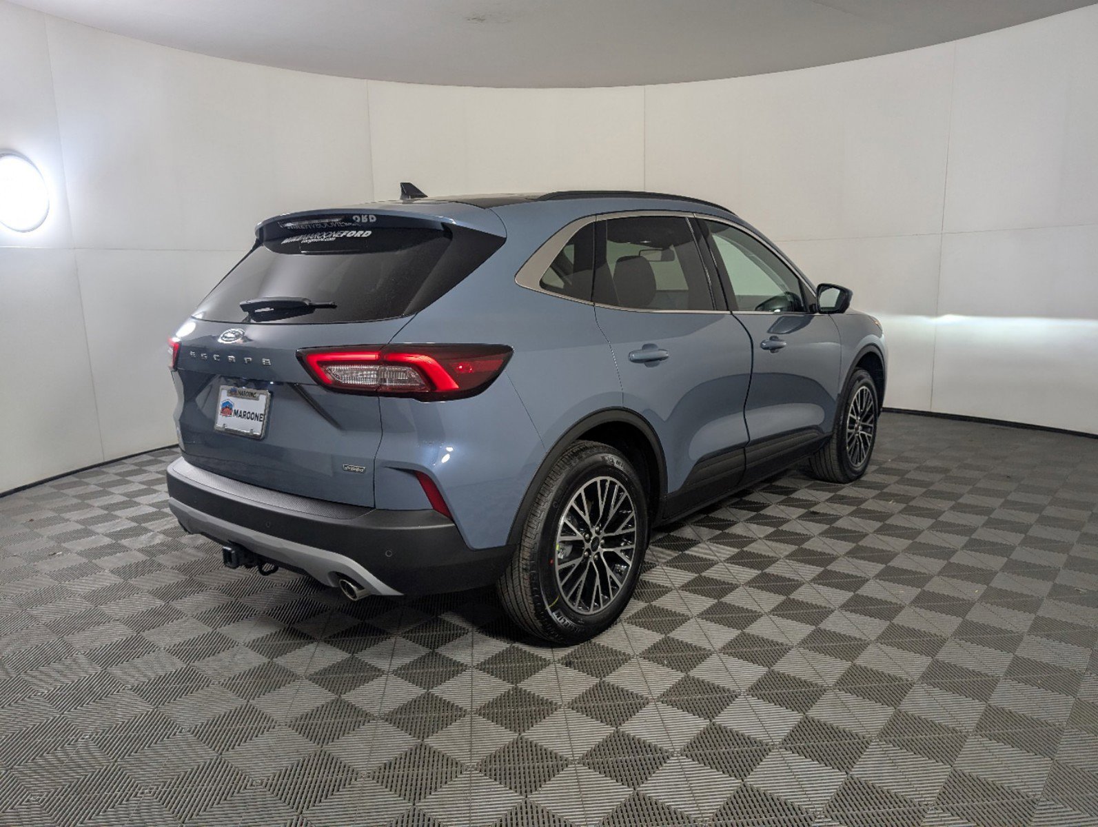 New 2025 Ford Escape SE w/ PHEV Premium Package image 6