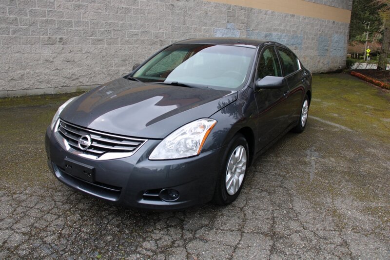 Used 2012 Nissan Altima 2.5 S FWD image 1