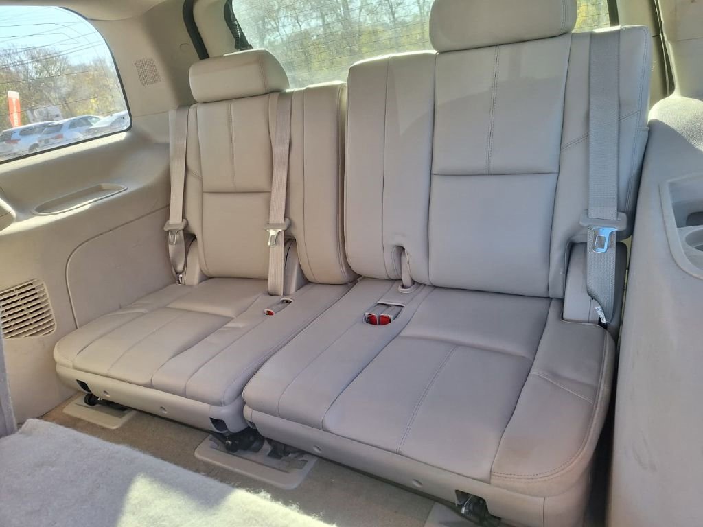 Used 2013 Chevrolet Tahoe LT w/ Texas Edition image 22