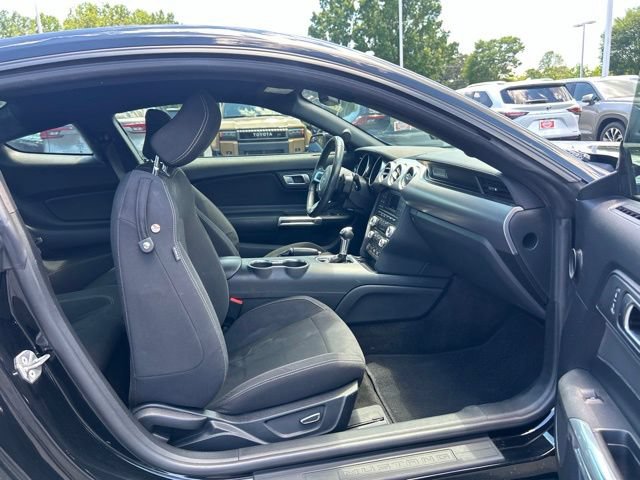 Used 2018 Ford Mustang GT RWD image 15
