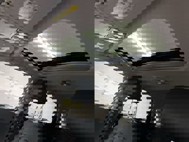 Used 2021 Kia Niro EX Premium image 19