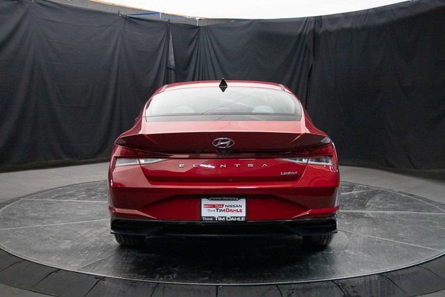 Used 2021 Hyundai Elantra Limited w/ Cargo Package image 11