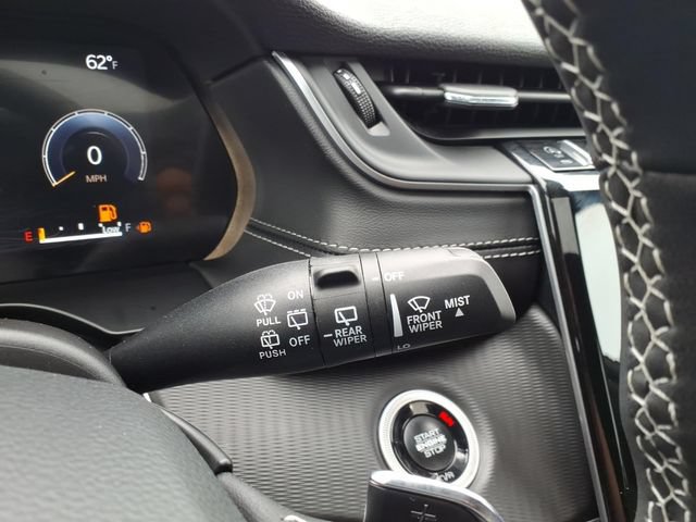 Used 2025 Jeep Grand Cherokee L Altitude AWD/4WD image 22