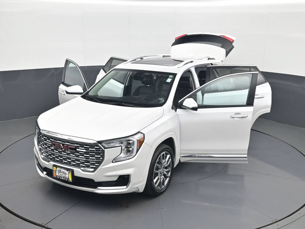 Used 2023 GMC Terrain Denali AWD/4WD image 31