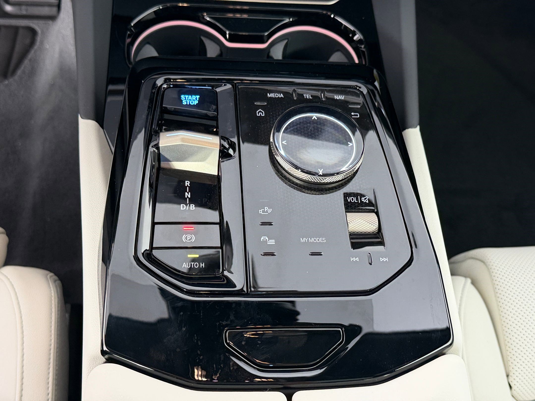 New 2026 BMW i5 eDrive40 RWD image 17