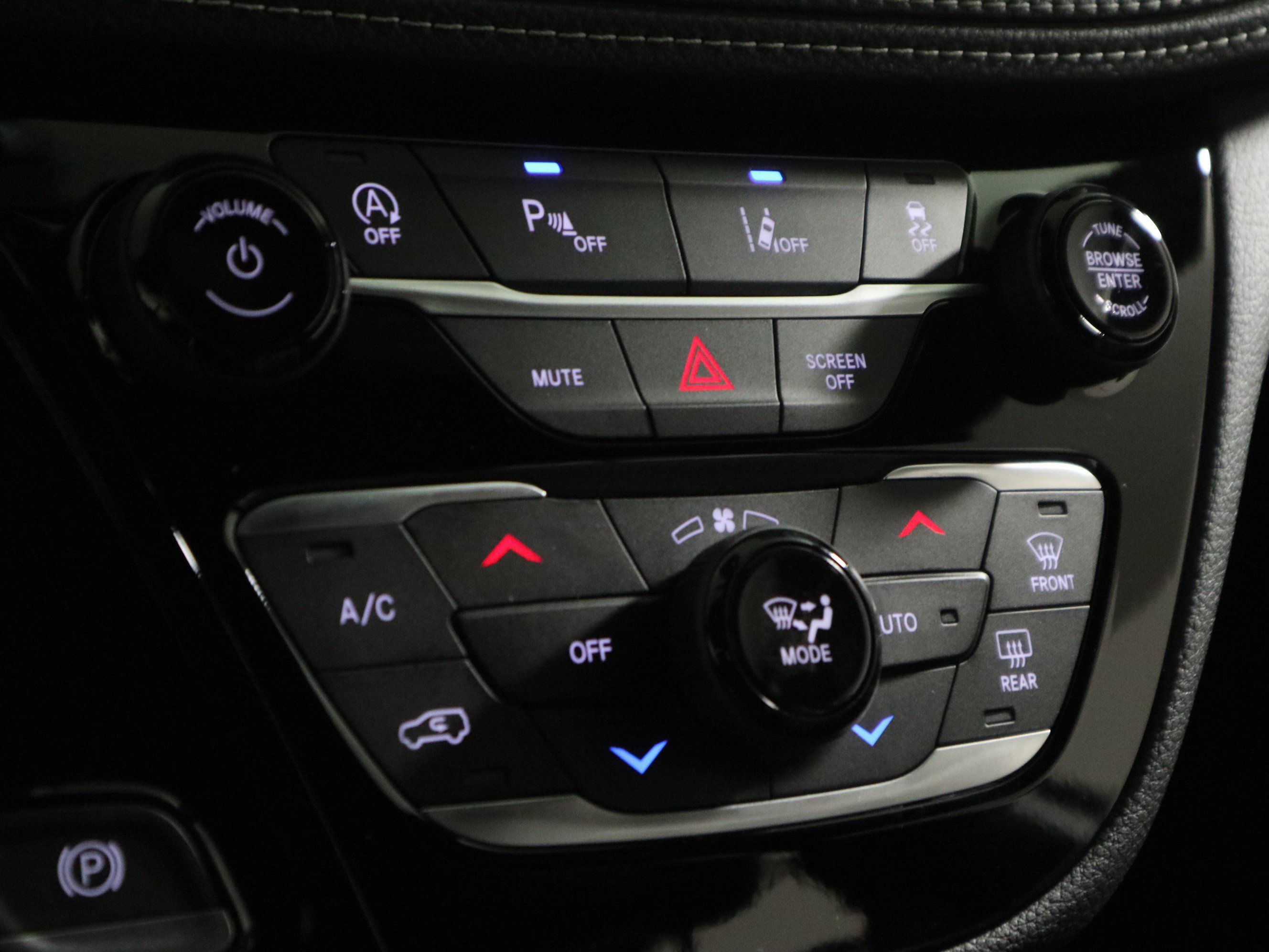 New 2026 Chrysler Pacifica Select image 27