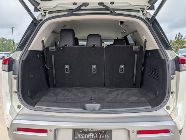 Used 2024 Nissan Pathfinder SL image 27