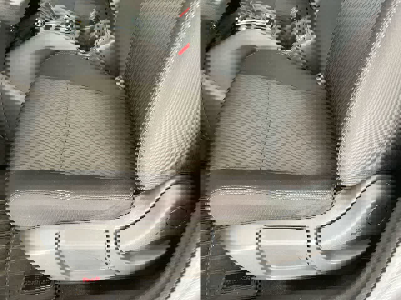 Used 2020 Nissan Rogue S w/ Special Edition Package image 14