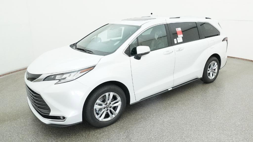 New 2026 Toyota Sienna Limited